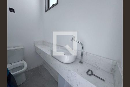 Casa à venda com 3 quartos, 230m² em Centro Empresarial Tamboré, Santana de Parnaíba