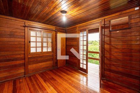 Casa à venda com 4 quartos, 472m² em Sapê, Niterói