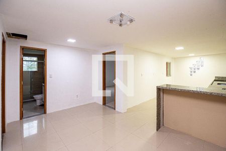 Casa à venda com 4 quartos, 472m² em Sapê, Niterói