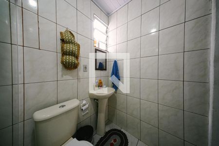 Banheiro de casa para alugar com 1 quarto, 43m² em Vila Ré, São Paulo