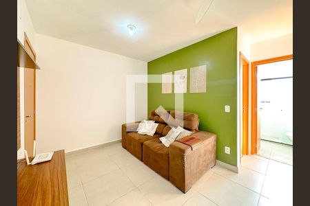 Apartamento para alugar com 2 quartos, 56m² em Serraria, São José