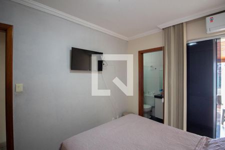 Suíte 1 de casa à venda com 2 quartos, 140m² em Candelária, Belo Horizonte