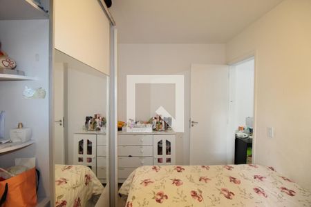 Quarto 1 de apartamento para alugar com 2 quartos, 47m² em Vila Carmosina, São Paulo