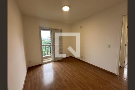 Suíte de apartamento para alugar com 3 quartos, 77m² em Jardim Tupanci, Barueri