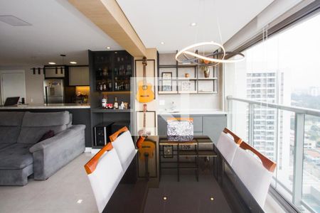 Apartamento para alugar com 1 quarto, 64m² em Santo Amaro, São Paulo