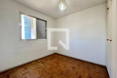 Quarto 2 de apartamento para alugar com 2 quartos, 70m² em Mirandópolis, São Paulo