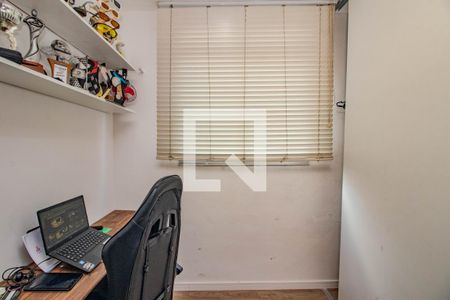 Quarto 2 de apartamento para alugar com 2 quartos, 48m² em Morro Santana, Porto Alegre