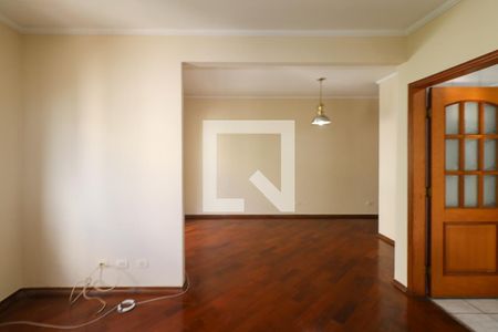 Sala de apartamento para alugar com 2 quartos, 67m² em Santa Maria, São Caetano do Sul