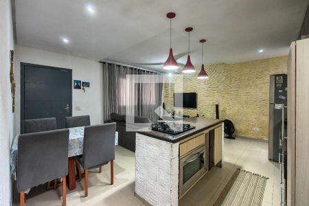 Sala de casa para alugar com 3 quartos, 150m² em Canto do Forte, Praia Grande