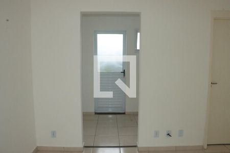 Corredor de casa de condomínio para alugar com 2 quartos, 60m² em Bairro Jardim Nossa Senhora das Graças, Cotia