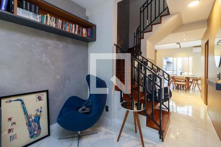 Sala de casa de condomínio à venda com 4 quartos, 212m² em Vila Cruzeiro, São Paulo