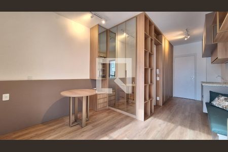 Sala/Quarto/Cozinha de apartamento para alugar com 1 quarto, 24m² em Vila Leopoldina, São Paulo