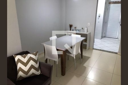 Foto 02 de casa de condomínio à venda com 2 quartos, 74m² em Vila Jacuí, São Paulo