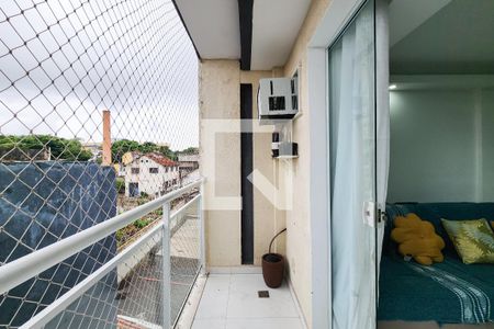 Varanda  de apartamento para alugar com 2 quartos, 60m² em Imperial de São Cristóvão, Rio de Janeiro
