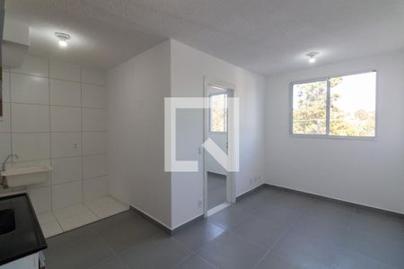 Sala - Cozinha de apartamento para alugar com 2 quartos, 34m² em Jaguaré, São Paulo