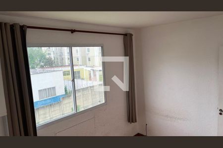 Quarto 1 de apartamento para alugar com 2 quartos, 65m² em Santa Cruz, Rio de Janeiro