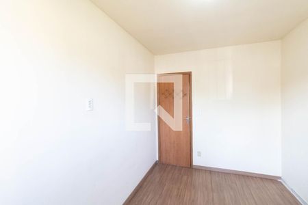 Quarto 1 de apartamento para alugar com 2 quartos, 42m² em Senador Vasconcelos, Rio de Janeiro