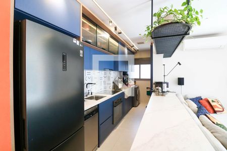 Sala / Cozinha de apartamento à venda com 2 quartos, 77m² em Itaim Bibi, São Paulo