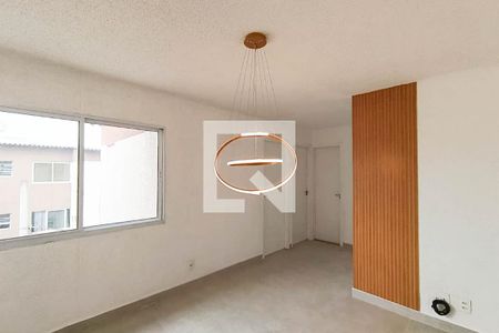 Sala de apartamento para alugar com 2 quartos, 42m² em Senador Vasconcelos, Rio de Janeiro