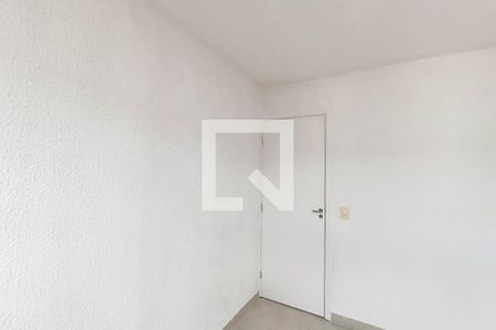 Quarto 1 de apartamento para alugar com 2 quartos, 42m² em Senador Vasconcelos, Rio de Janeiro