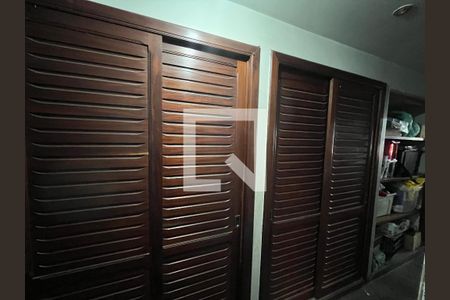Corredor de casa à venda com 3 quartos, 404m² em Portuguesa, Rio de Janeiro