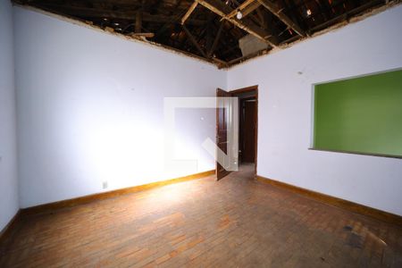 Sala de casa à venda com 3 quartos, 265m² em Vila Guilhermina, São Paulo