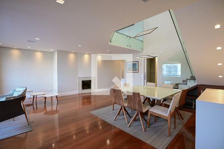 Sala de apartamento para alugar com 4 quartos, 343m² em Vila Morse, São Paulo
