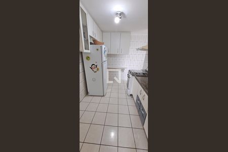 Cozinha de apartamento à venda com 2 quartos, 53m² em Vila Amélia, São Paulo