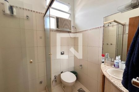 Banheiro da Suíte de apartamento à venda com 2 quartos, 80m² em Copacabana, Rio de Janeiro