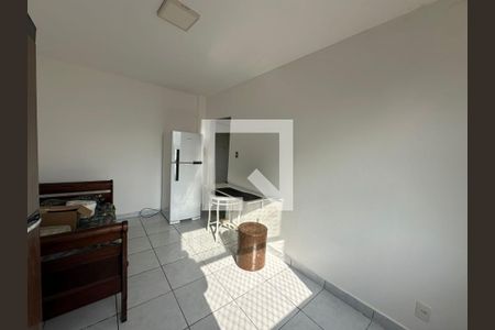 Kitnet de apartamento para alugar com 1 quarto, 30m² em Centro, São Vicente