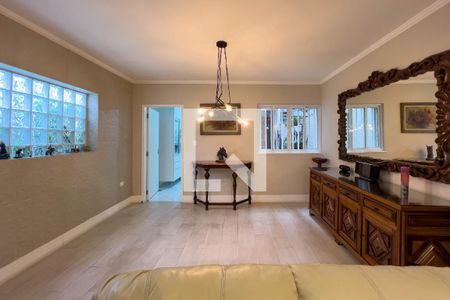 Sala de casa à venda com 3 quartos, 120m² em Vila Mariana, São Paulo