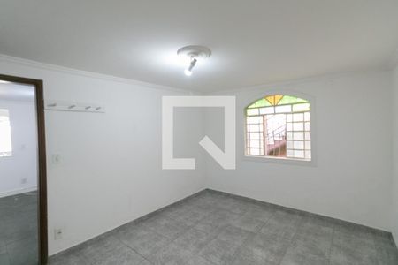 Quarto 2 de casa para alugar com 2 quartos, 140m² em Santa Monica, Belo Horizonte