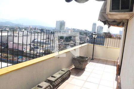 Varanda de apartamento para alugar com 3 quartos, 130m² em Centro, Nova Iguaçu