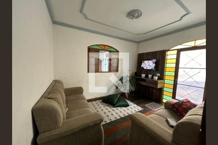 Sala de casa para alugar com 2 quartos, 80m² em Vila Sao Tomas, Belo Horizonte