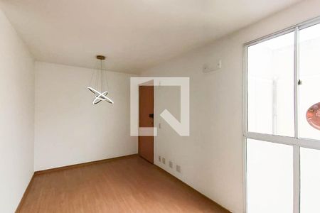 Sala de apartamento para alugar com 2 quartos, 42m² em Campo Grande, Rio de Janeiro