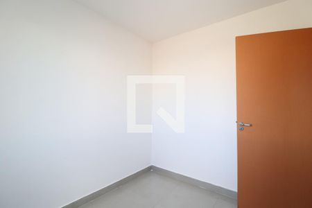 Quarto 1 de apartamento para alugar com 2 quartos, 67m² em Novo Mundo, Uberlândia