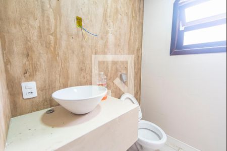 Lavabo de casa à venda com 4 quartos, 198m² em Vila Floresta, Santo André