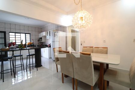 Sala de Jantar de casa para alugar com 3 quartos, 250m² em Jardim Patricia, Uberlândia