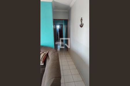 Sala de apartamento para alugar com 2 quartos, 71m² em Maracanã, Praia Grande