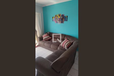 Sala  de apartamento para alugar com 2 quartos, 71m² em Maracanã, Praia Grande