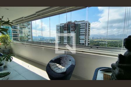 Varanda de apartamento à venda com 3 quartos, 112m² em Barra da Tijuca, Rio de Janeiro