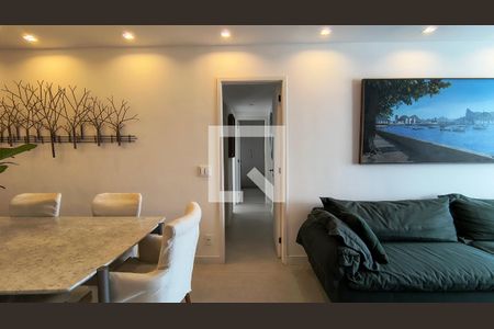 Sala de apartamento à venda com 3 quartos, 112m² em Barra da Tijuca, Rio de Janeiro