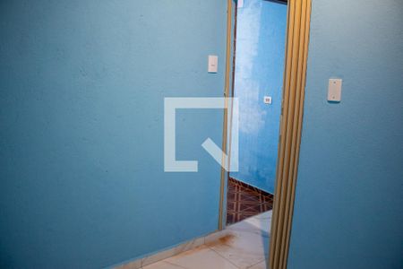 Quarto 2 de casa para alugar com 2 quartos, 50m² em Centro, Ribeirão Pires