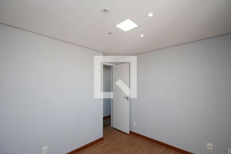 Quarto 1 de apartamento à venda com 2 quartos, 48m² em Vila Medeiros, São Paulo