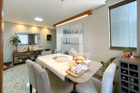 Sala de apartamento à venda com 3 quartos, 110m² em Funcionários, Belo Horizonte