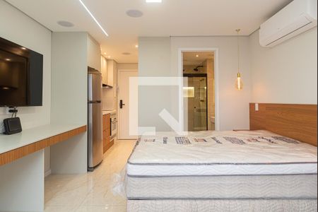 Quarto de kitnet/studio para alugar com 1 quarto, 25m² em Santo Amaro, São Paulo