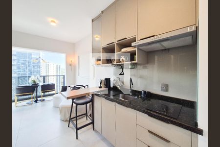 Cozinha/Área de Serviço de apartamento à venda com 1 quarto, 31m² em Vila Olímpia, São Paulo
