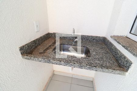 Sacada de apartamento para alugar com 2 quartos, 65m² em Segismundo Pereira, Uberlândia