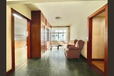 Apartamento à venda com 5 quartos, 198m² em Serra, Belo Horizonte