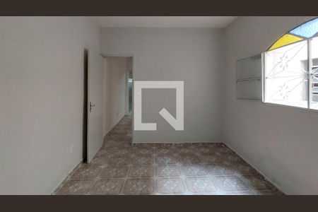 Quarto 1 de casa para alugar com 2 quartos, 65m² em Centro, Belford Roxo
